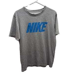Nike Gray Short‎ Sleeve T-Shirt